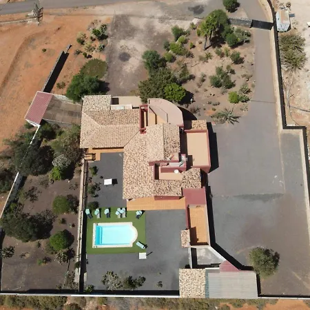 De Lujo Con Piscina Privada Y Villa *