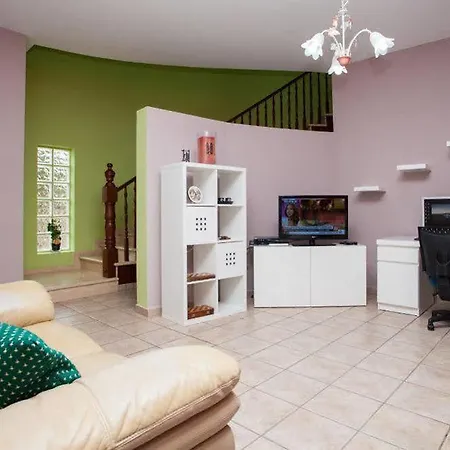 Villa De Lujo Con Piscina Privada Y *