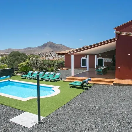 Villa De Lujo Con Piscina Privada Y *