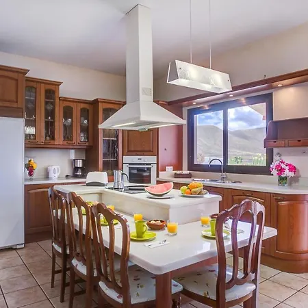 Villa De Lujo Con Piscina Privada Y *